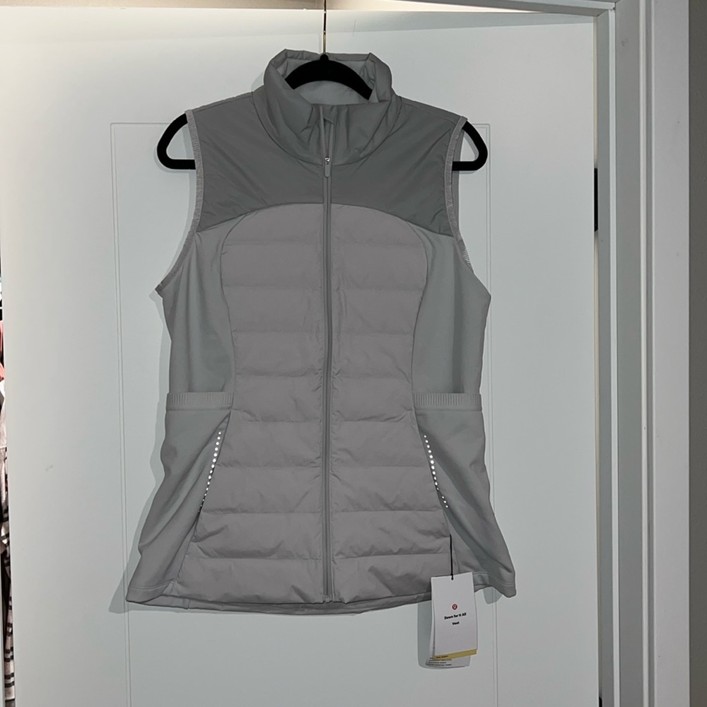 Lululemon down for it all vest